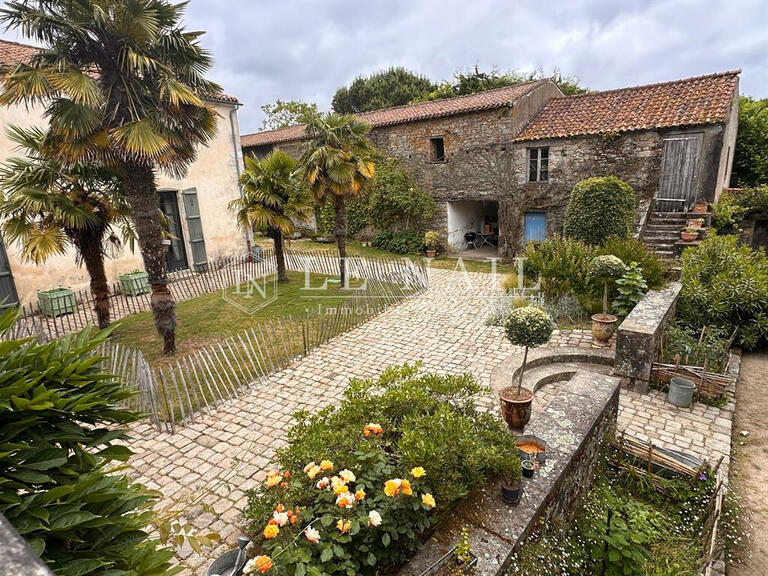 Maison Palluau - 4 chambres - 217m²