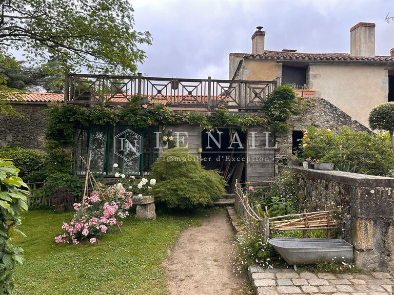 Maison Palluau - 4 chambres - 217m²