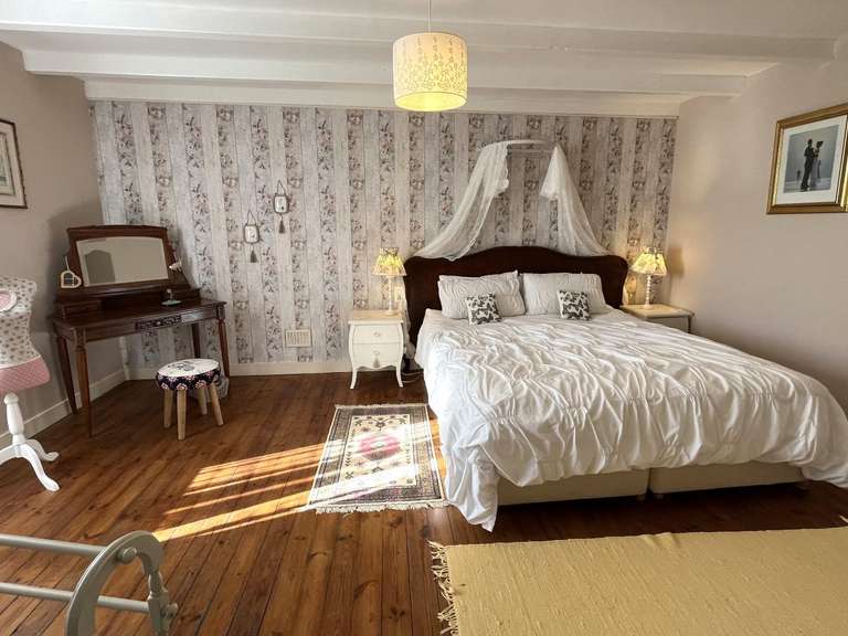 Maison Palluaud - 8 chambres - 218m²