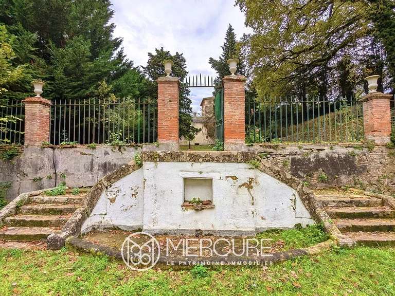 Mansion Pamiers - 3000m²