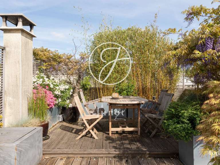Appartement Pantin - 2 chambres - 244m²