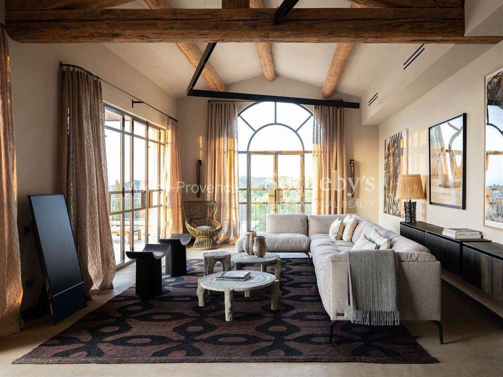 House Paradou