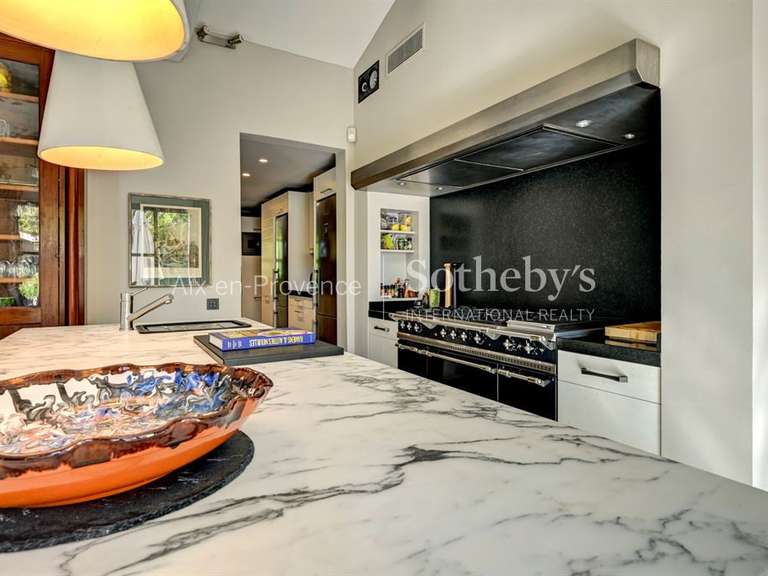 House Paradou - 7 bedrooms - 570m²