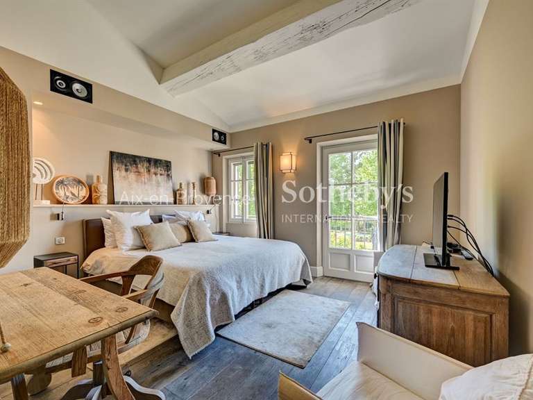 Maison Paradou - 7 chambres - 570m²