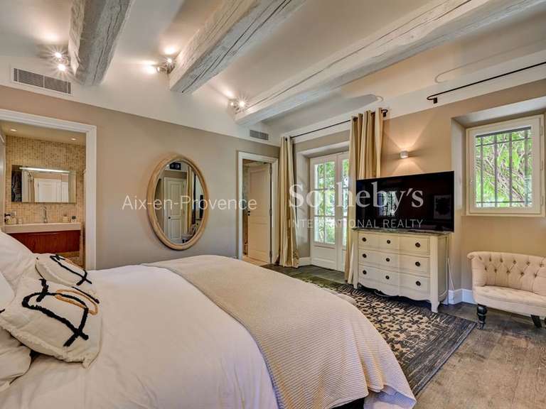 Maison Paradou - 7 chambres - 570m²