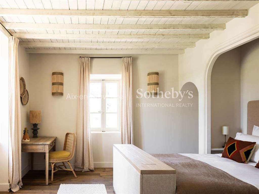 House Paradou