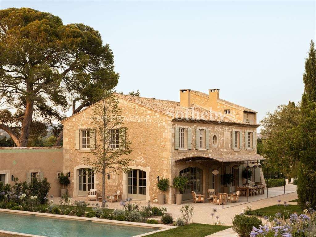 House Paradou