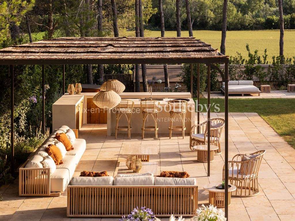House Paradou