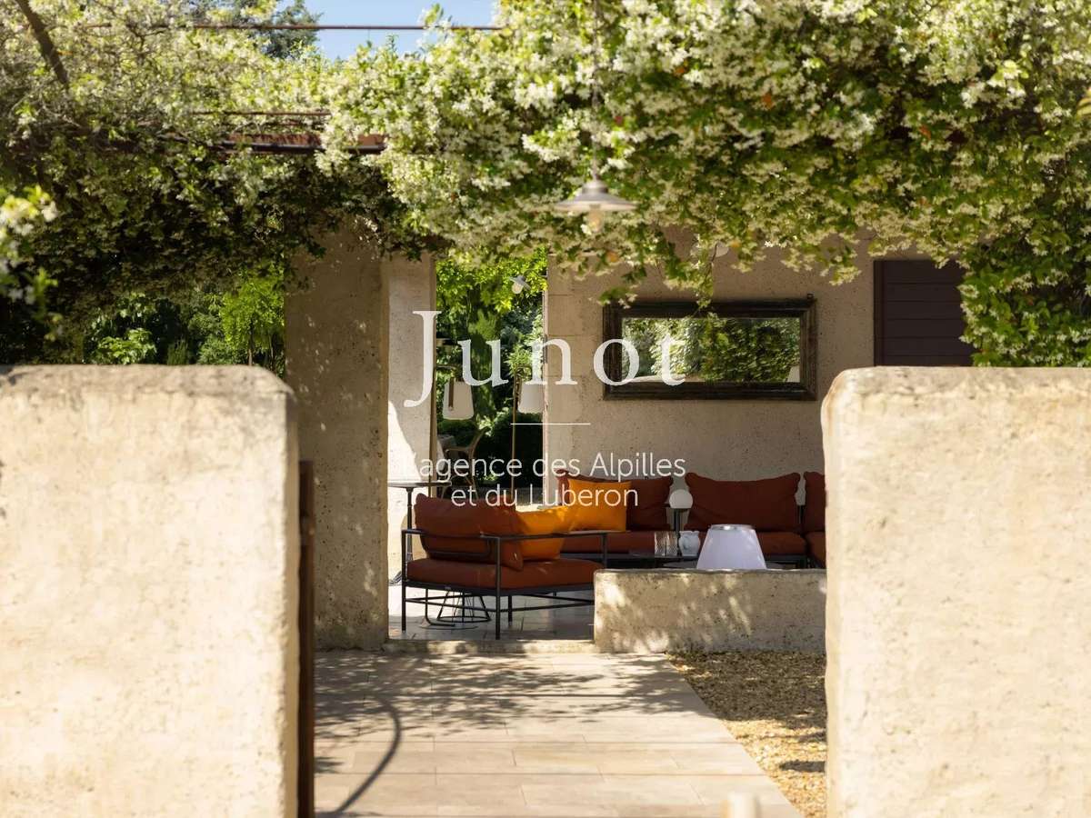House Paradou