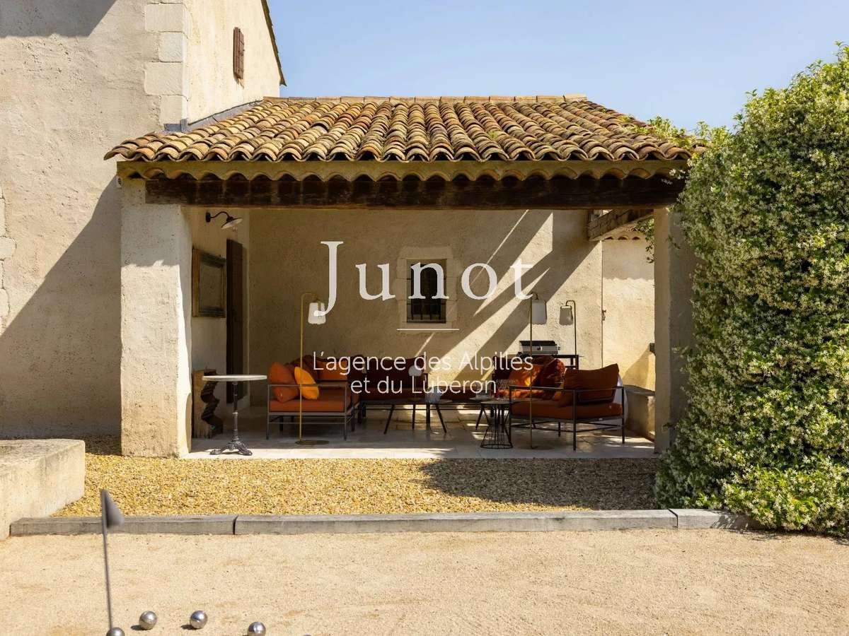House Paradou