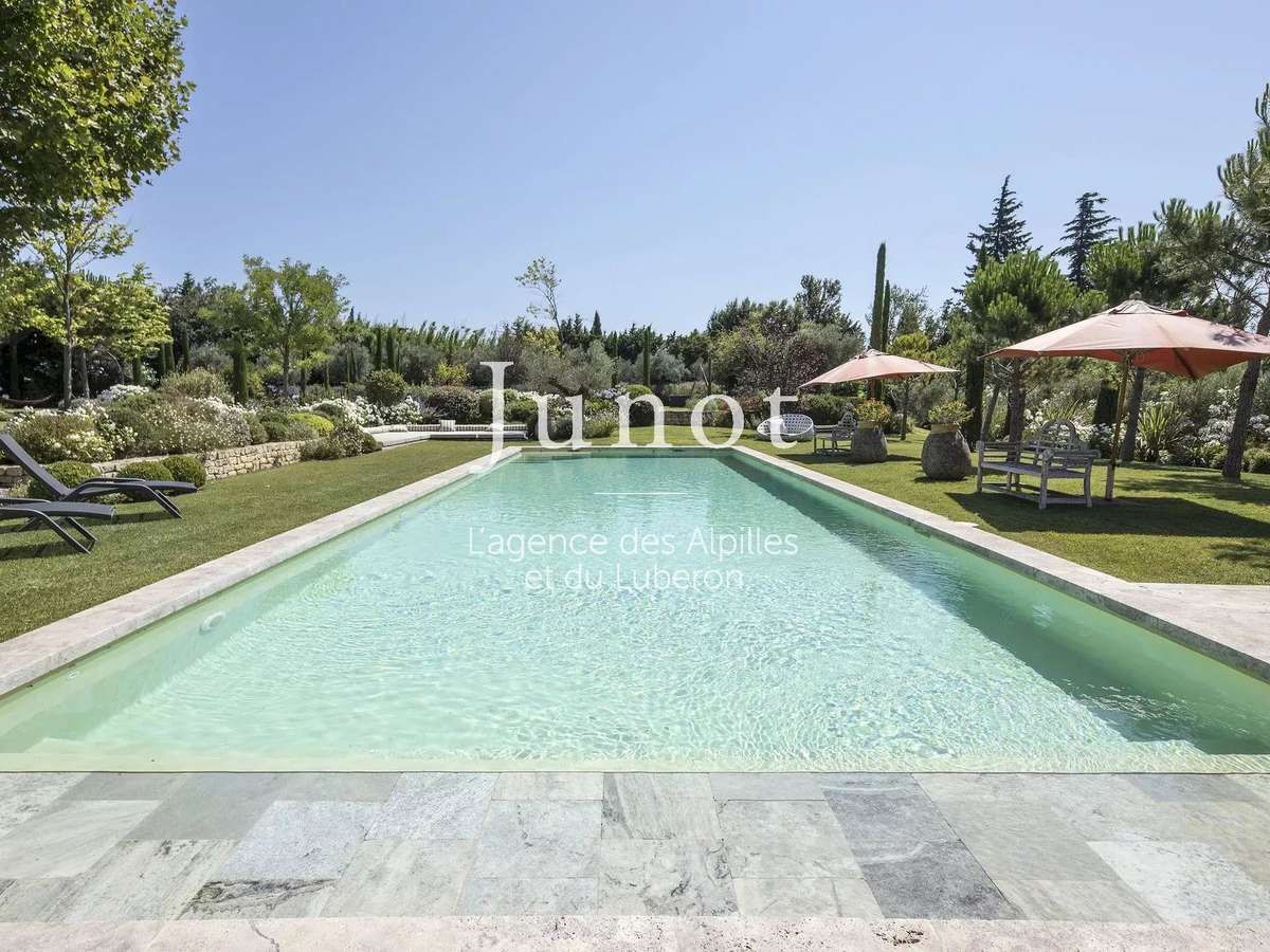 House Paradou