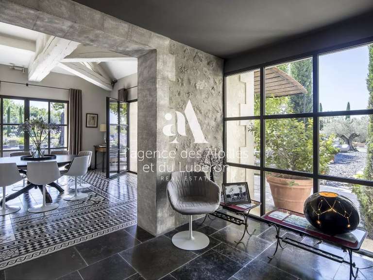 House Paradou - 7 bedrooms - 7000m²