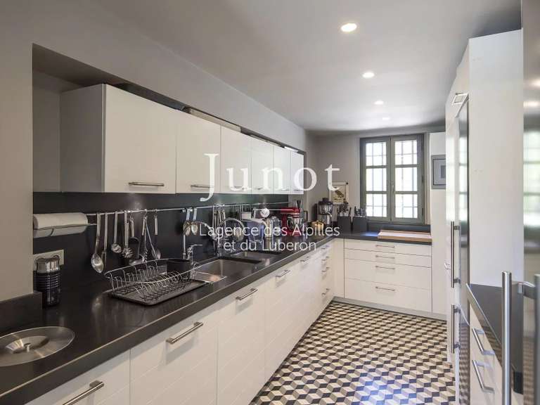Maison Paradou - 7 chambres - 7000m²