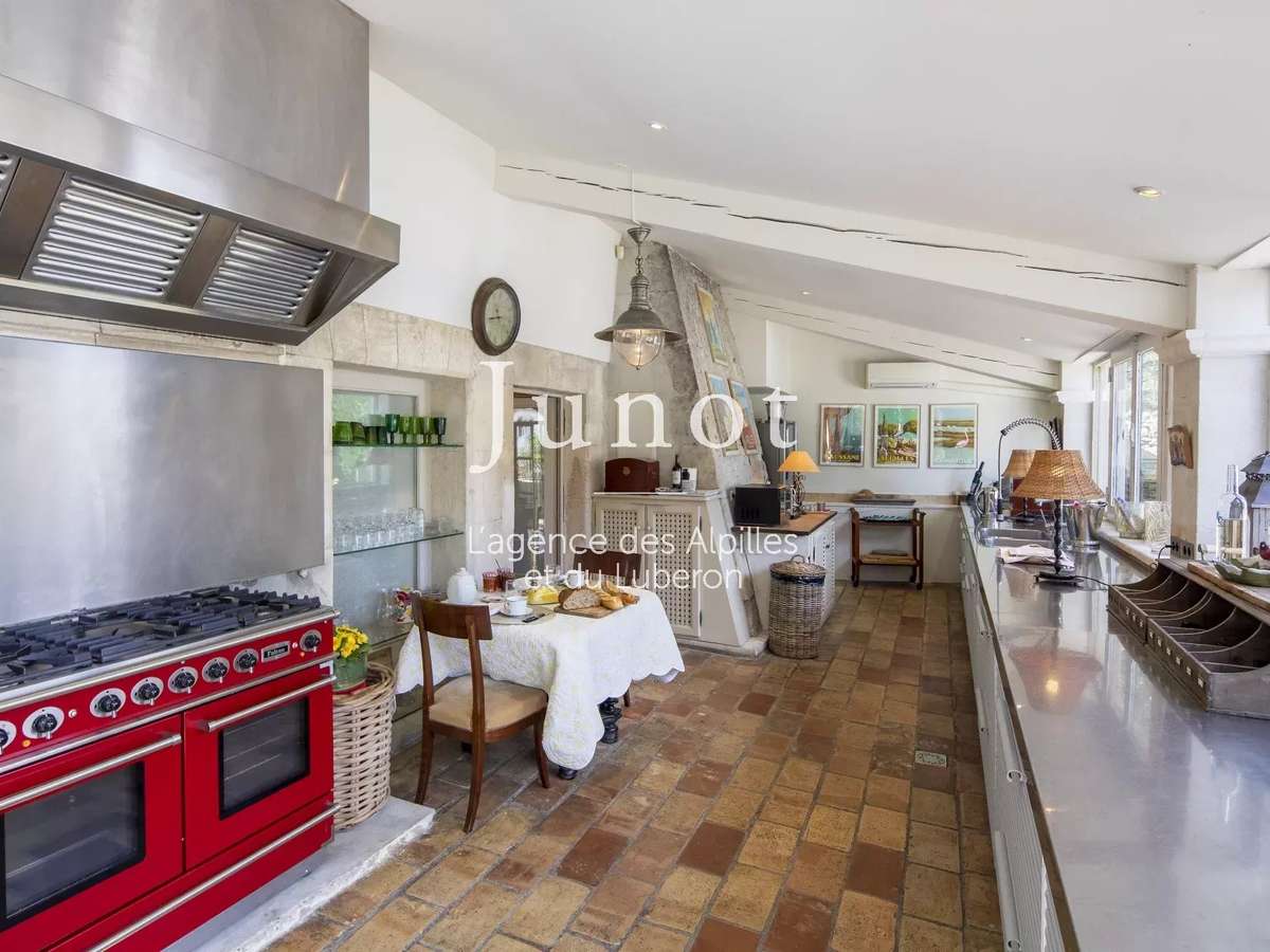 House Paradou