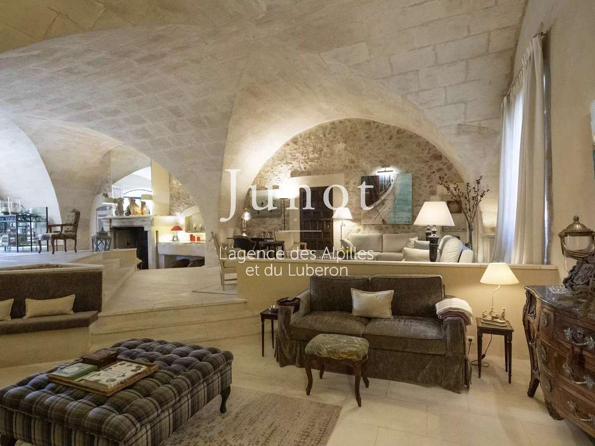 House Paradou