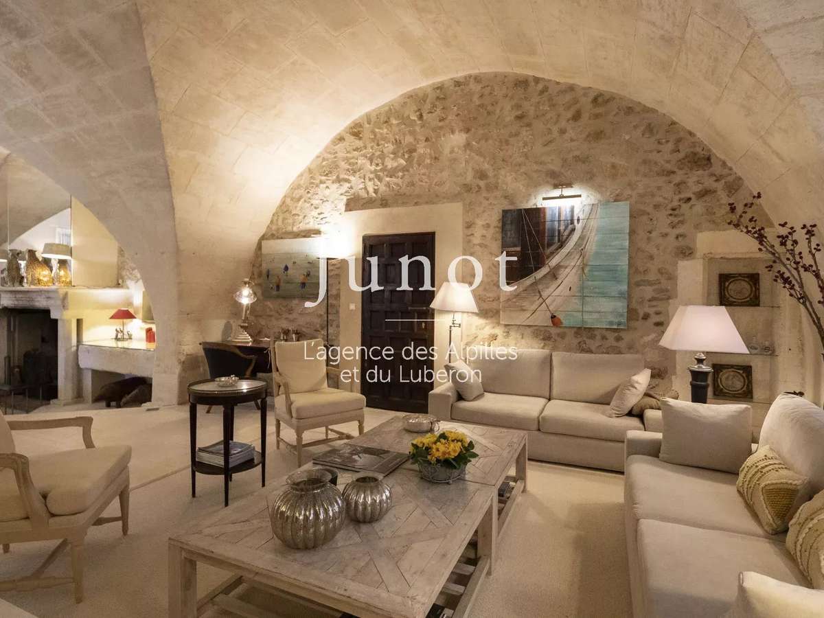 House Paradou