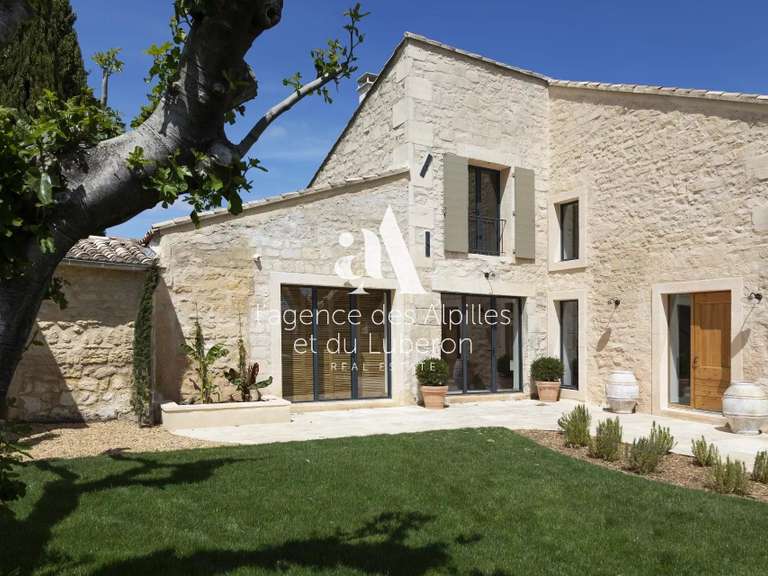 House Paradou - 6 bedrooms - 358m²