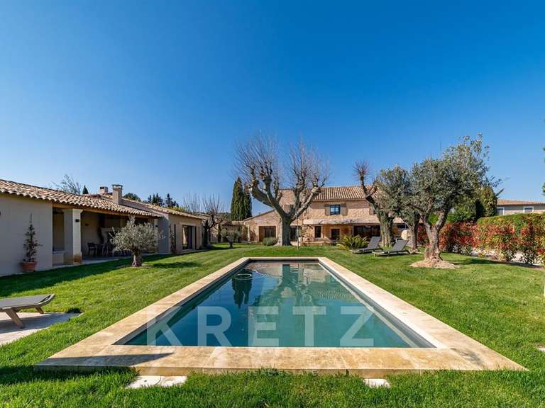 Maison Paradou - 300m²