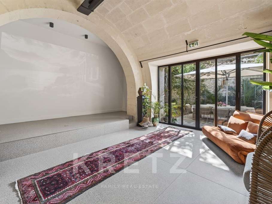 House Paradou