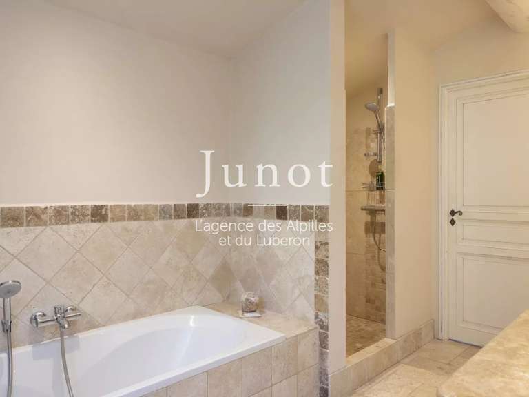 House Paradou - 6 bedrooms - 2000m²