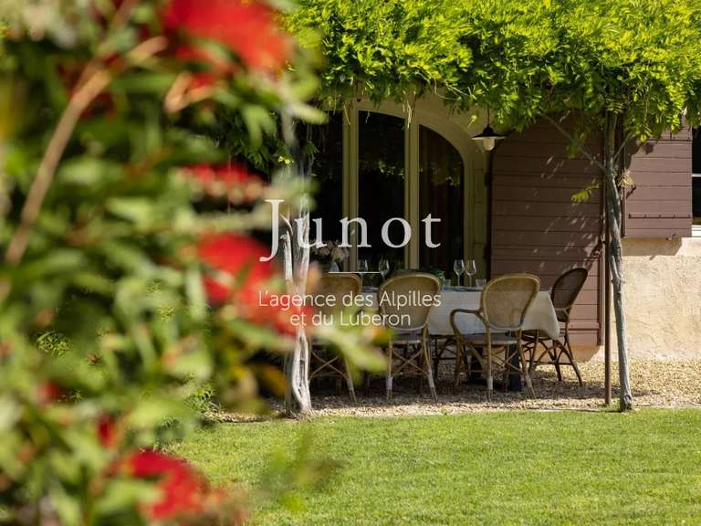 House Paradou - 6 bedrooms - 2000m²