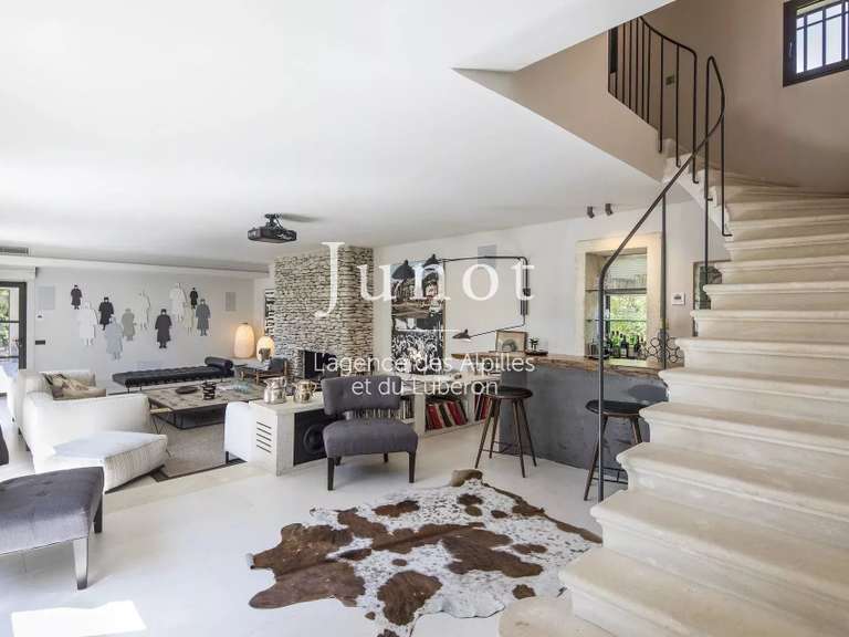 House Paradou - 7 bedrooms - 7000m²