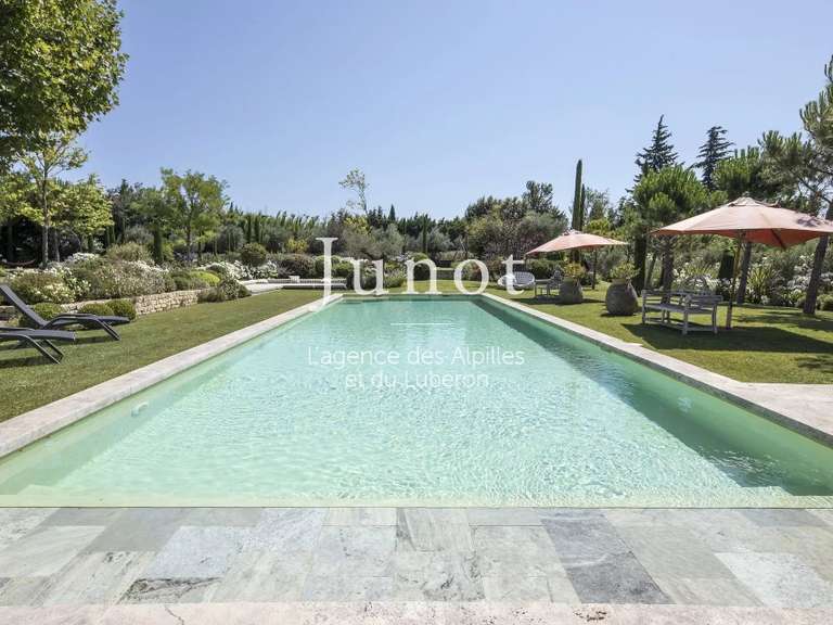 House Paradou - 7 bedrooms - 7000m²