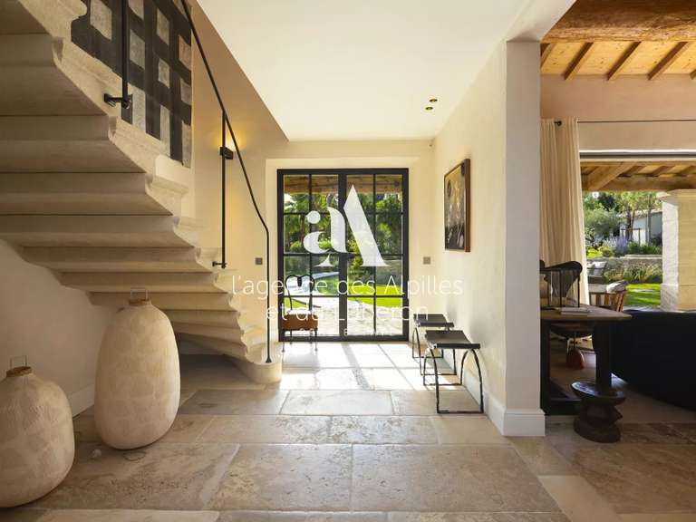 Propriété Paradou - 6 chambres - 400m²