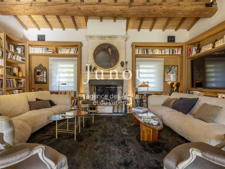Propriété Paradou - 6 chambres - 400m²