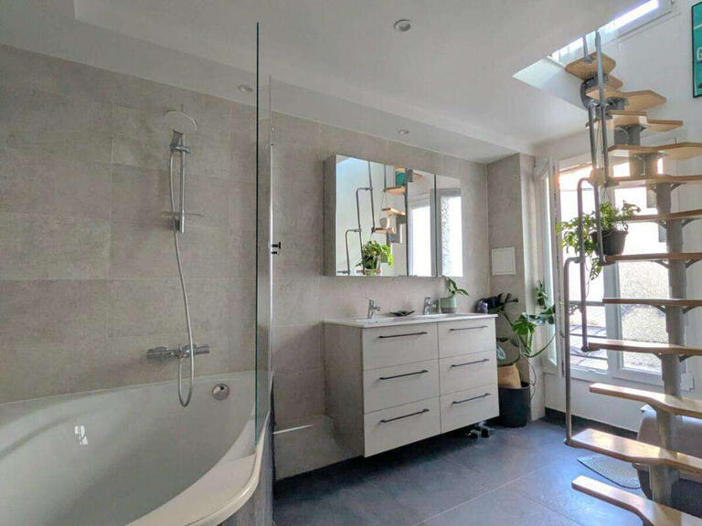 Apartment Paris 10e - 3 bedrooms