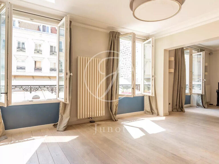 Appartement Paris 10e - 4 chambres - 190m²