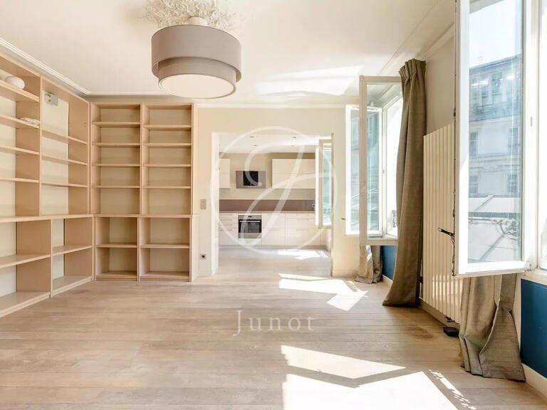Appartement Paris 10e - 4 chambres - 190m²