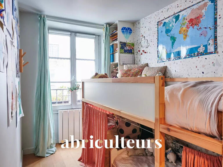 Appartement Paris 10e - 3 chambres - 87m²