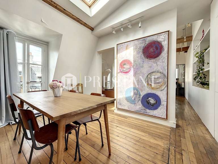 Appartement Paris 10e - 3 chambres - 105m²