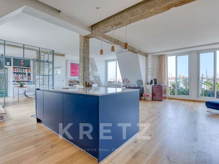 Apartment Paris 10e - 3 bedrooms - 155m²