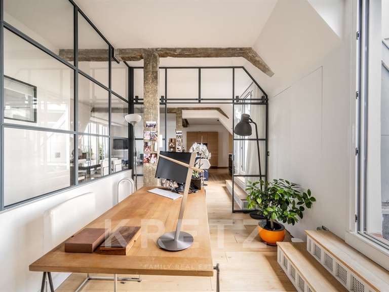 Apartment Paris 10e - 3 bedrooms - 155m²