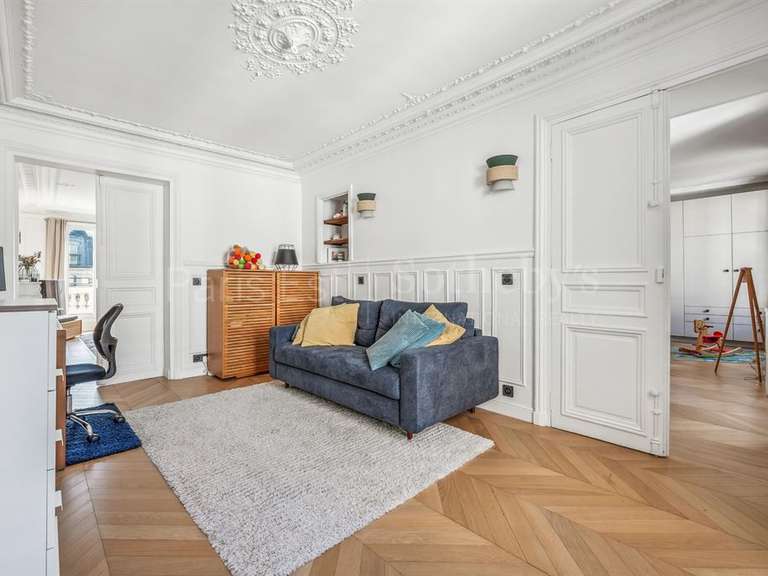 Appartement Paris 10e - 3 chambres - 154m²