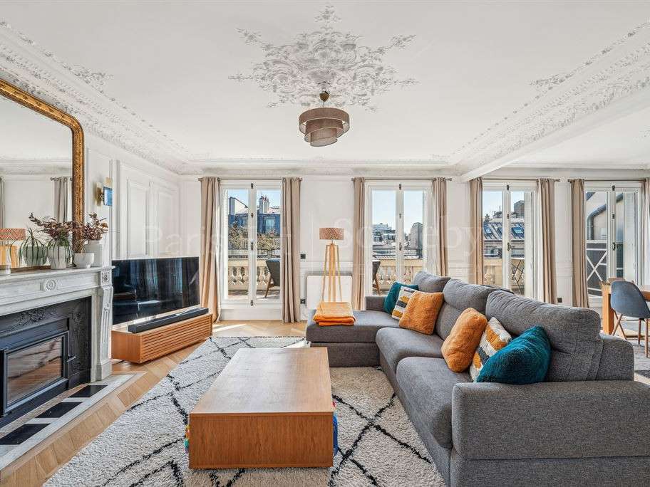 Appartement Paris 10e