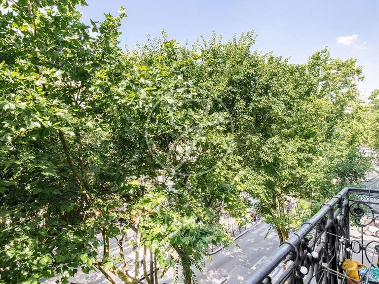 Appartement Paris 10e - 3 chambres - 118m²
