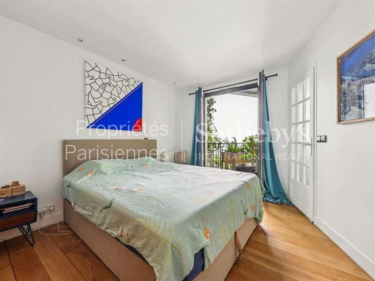 Appartement Paris 10e - 2 chambres - 98m²