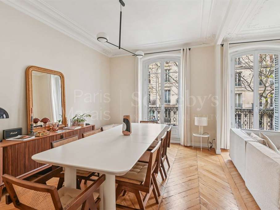 Apartment Paris 10e