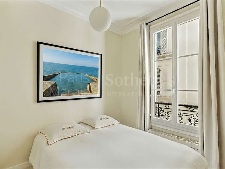 Appartement Paris 10e - 2 chambres - 91m²