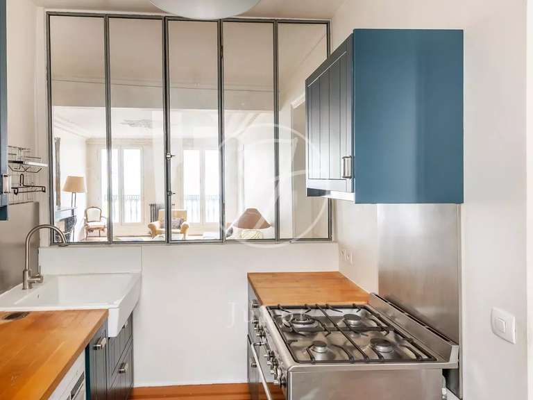 Appartement Paris 10e - 3 chambres - 88m²