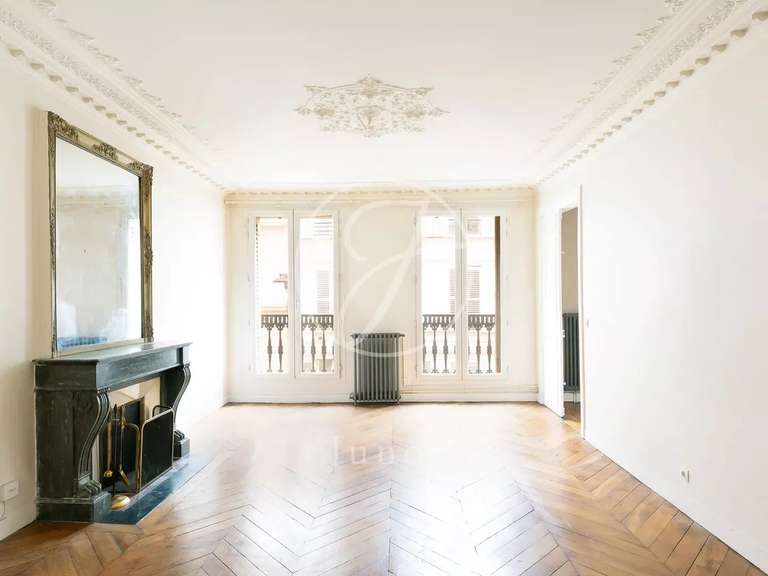 Appartement Paris 10e - 3 chambres - 88m²