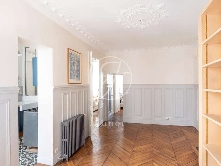 Appartement Paris 10e - 3 chambres - 88m²
