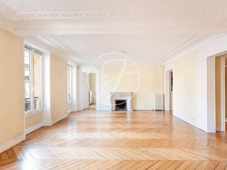 Appartement Paris 10e - 3 chambres - 102m²