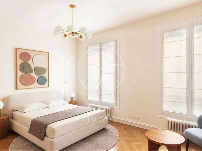 Appartement Paris 10e - 3 chambres - 102m²