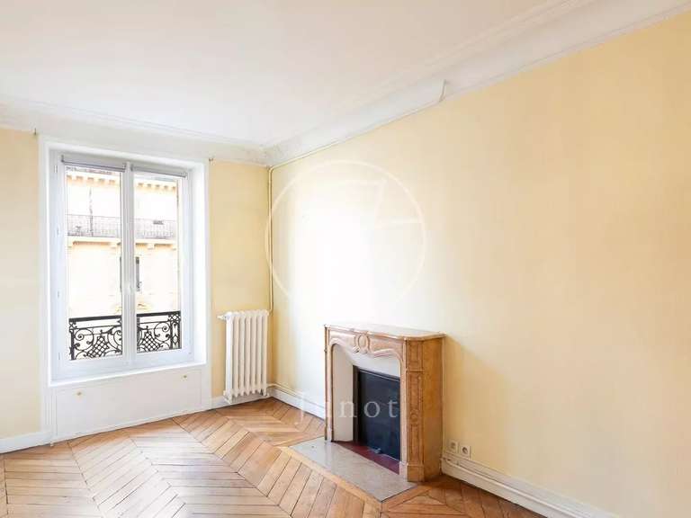 Appartement Paris 10e - 3 chambres - 102m²