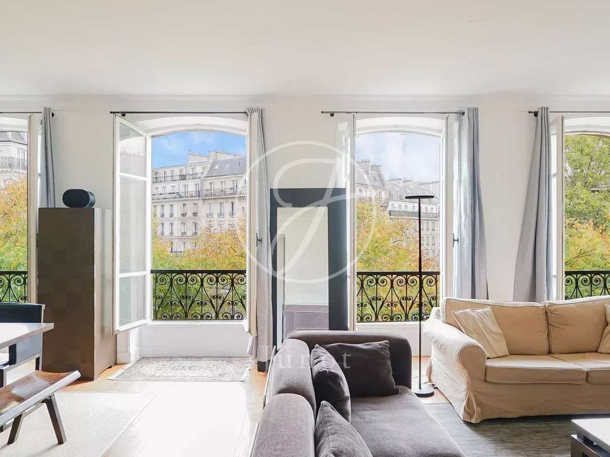 Apartment Paris 10e