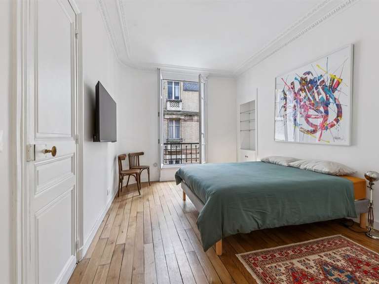 Appartement Paris 10e - 3 chambres - 160m²